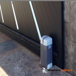 Vallas de aluminio - Motorización de vallas y cancelas de aluminio